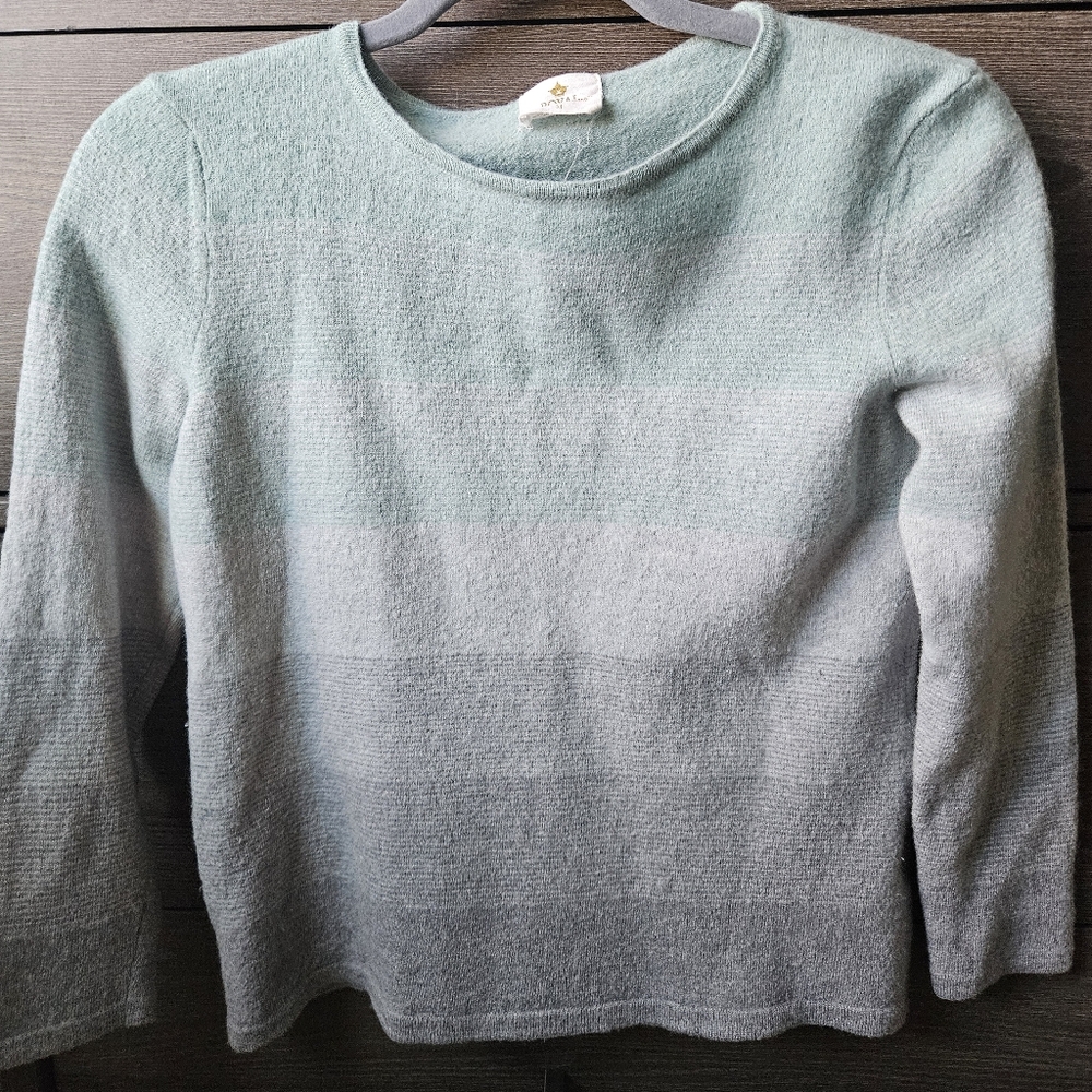 Merino Wool Sweater made in New Zealand (Medium, but runs Small)